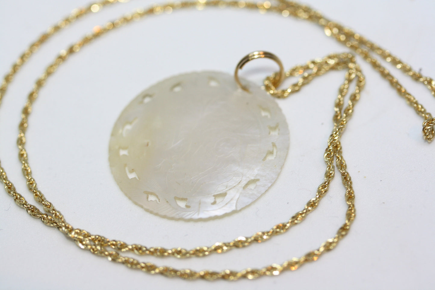 Antique Chinese Engraved Mother of Pearl MOP Token Counter Story Pendant Real Solid 10K Yellow Gold Women's Necklace 18"