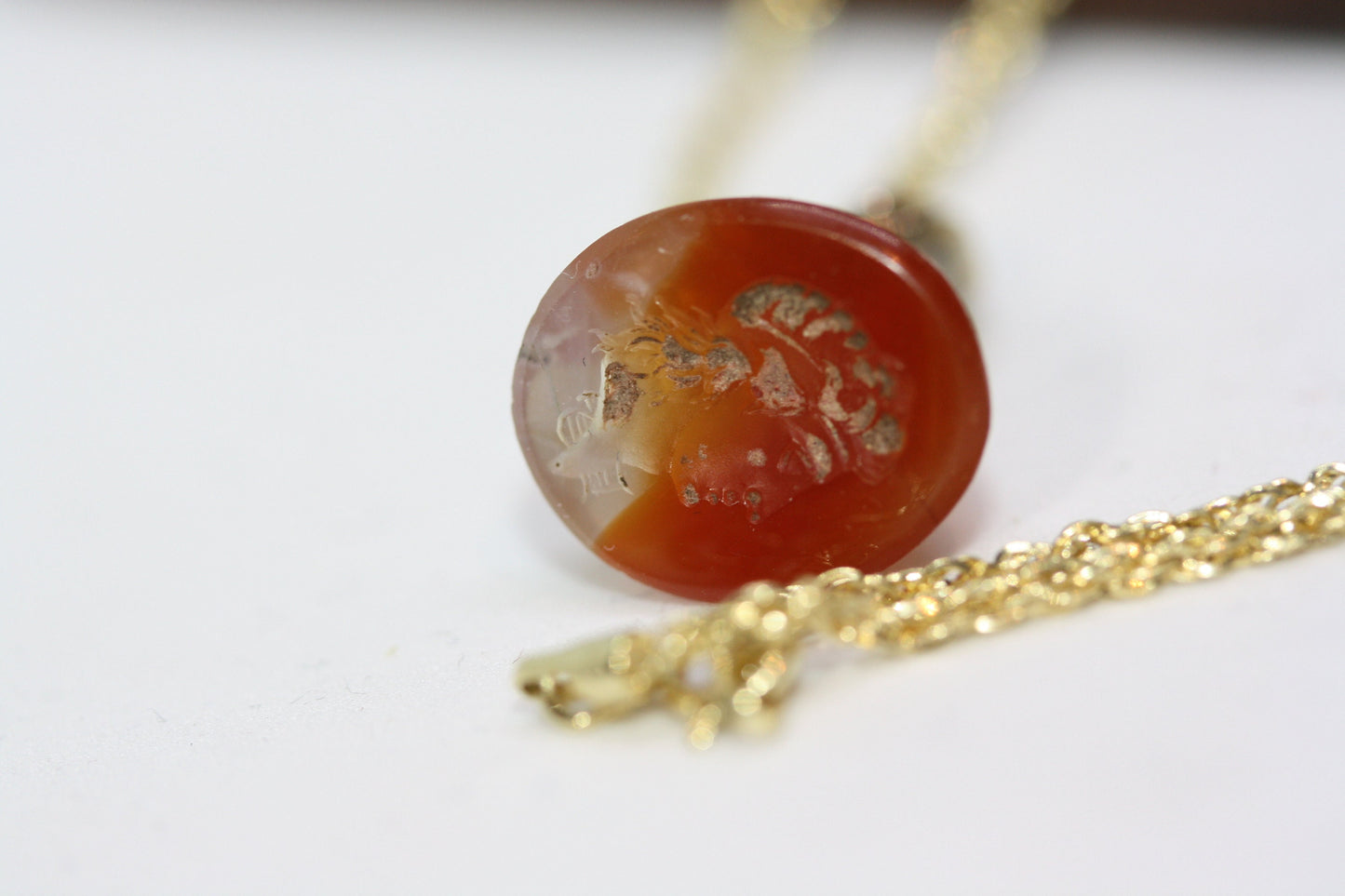 Museum Quality 55BC Roman Emperor Intaglio Carved Agate Seal 10K Solid Yellow Gold Chain Women's Necklace 18"