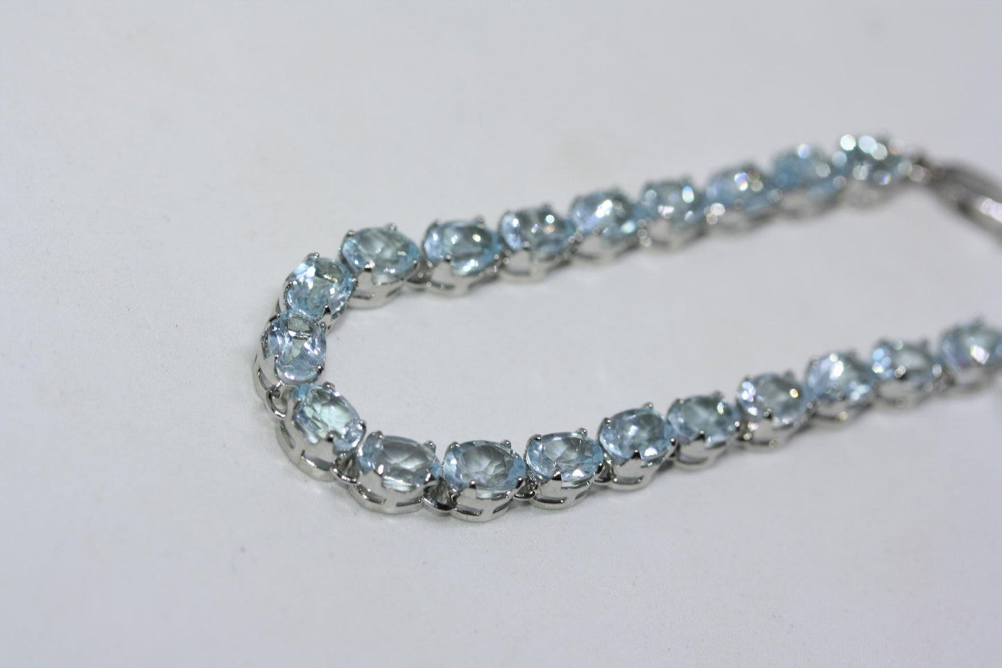 New 925 Sterling Silver 22 CT Ocean Blue Topaz Women's Tennis Bracelet 8"